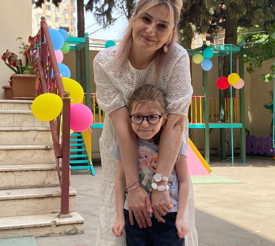 "Bilginur" tədris mərkəzinin rəhbəri Nuranə Kamalova: "Uşaqların əylənərək öyrənməyinin tərəfdarıyam"