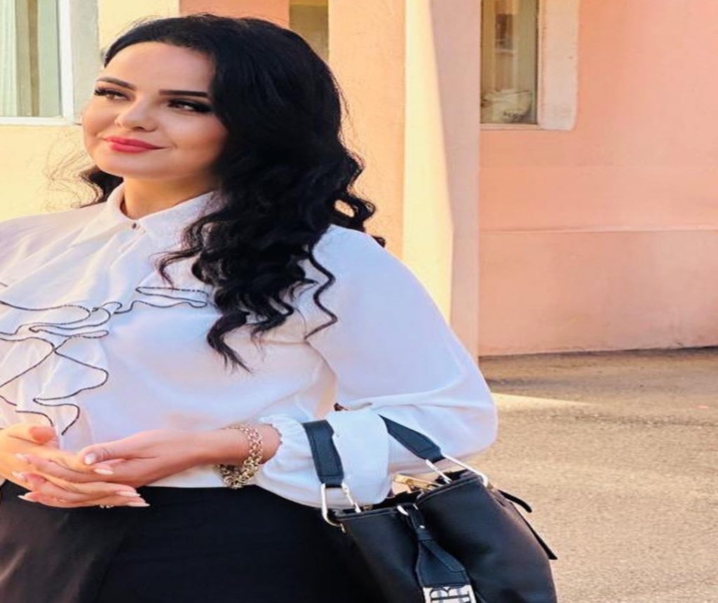 Mirzə Ələkbər Sabir adına 5 nömrəli tam orta məktəbin informatika müəllimi Qəmər Abdullayeva: \"Şagirdlərim tərəfindən bu qədər səviləcəyim ağlıma gəlməzdi\"