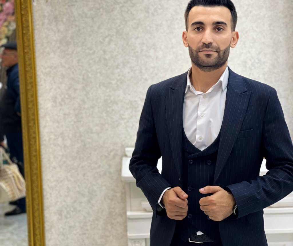 Müğənni Siruz Əzizov: "Məqsədim Azərbaycanda və dünyada tanınan müğənni olmaqdır"