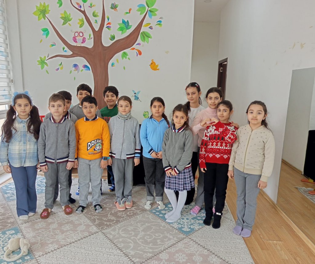 Badamların Sevinci - Sevinc Əmrahlı: "Uşaqların özlərini xoşbəxt hiss etməkləri üçün əlimizdən gələni edirik"