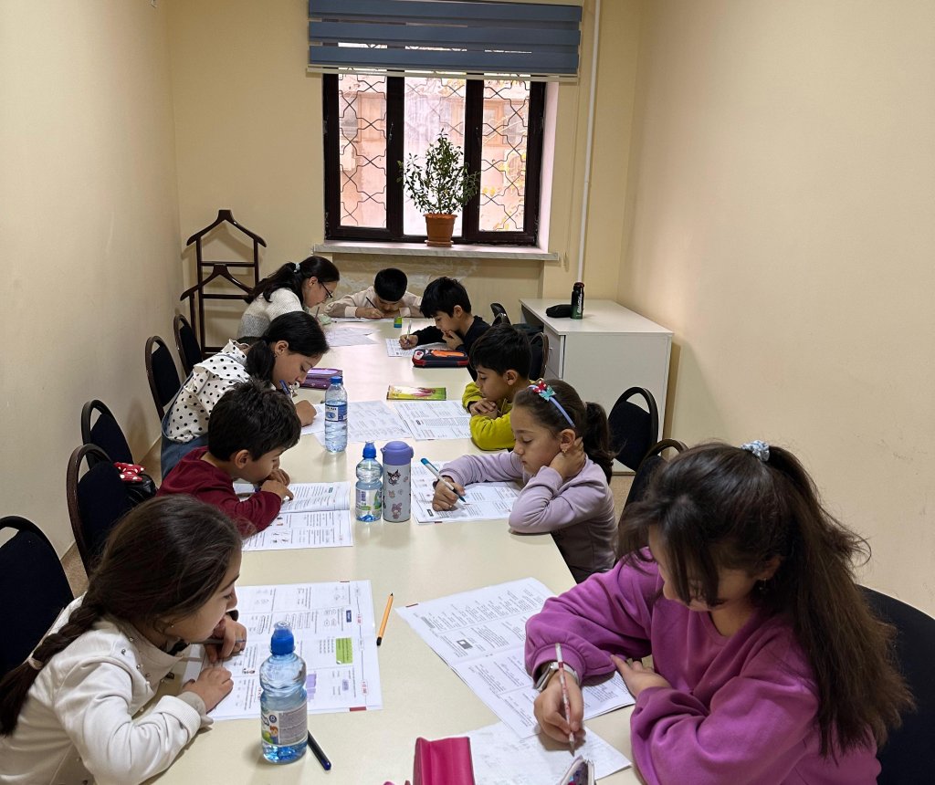 "Dahilər" tədris mərkəzində sınaq imtahanları keçirildi