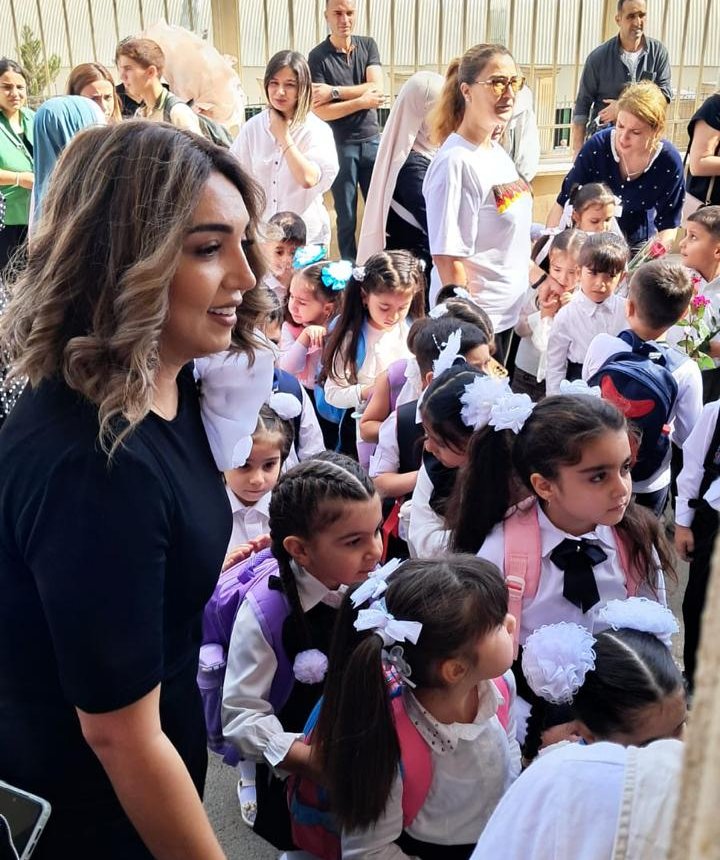 Pedaqoq Səadət Adnalıyeva: "Şagirdlərimin hər zaman yanındayam"
