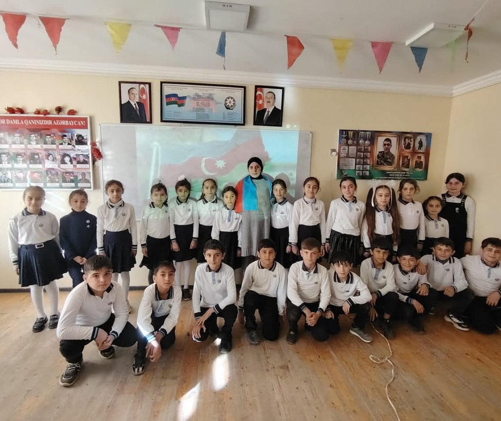 Gənc metodist-pedaqoq Mahuparə Xanməmmədova: "Faydalı olduğum zaman xoşbəxt oluram"