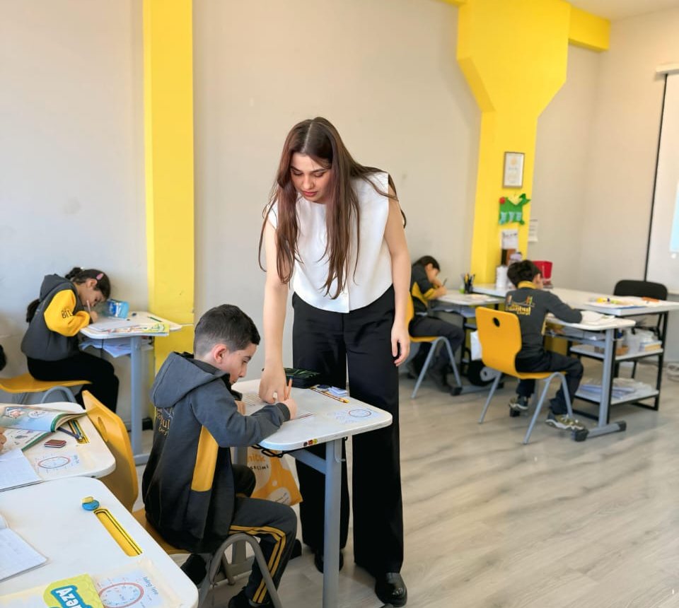 Azərbaycan dili və Ədəbiyyat müəllimi Sevil Əhmədova: "Mənim üçün hər şagird bir fərd, bir dünyadır"