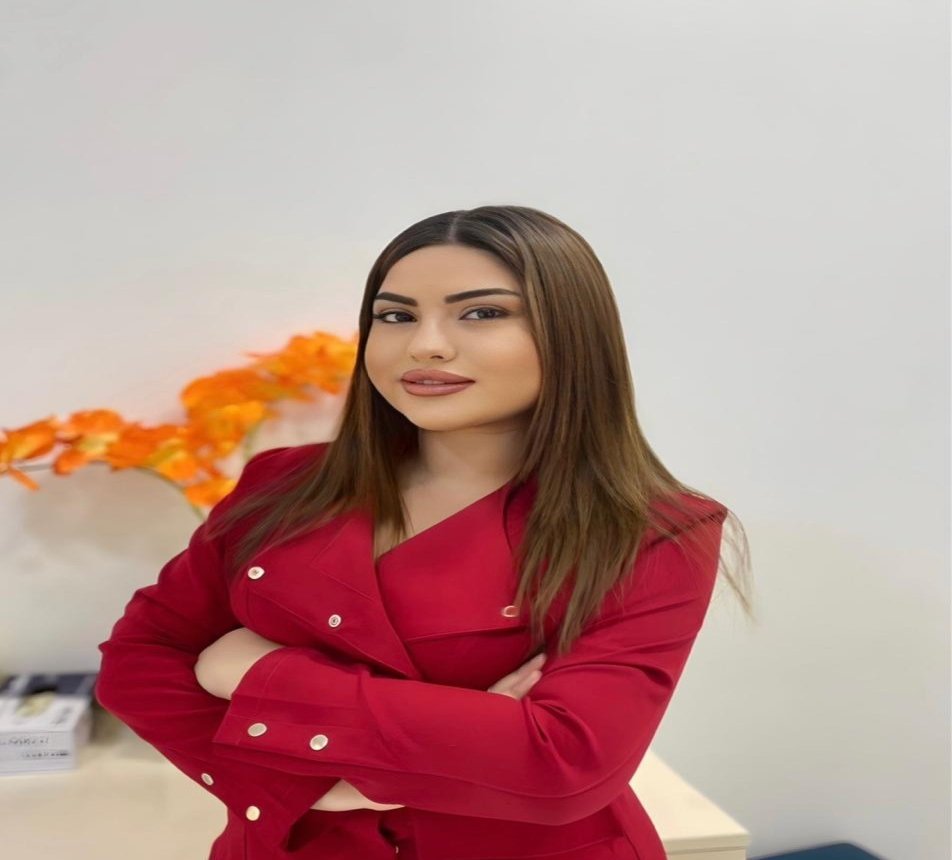 Stomatoloq İlkanə Niyazəliyeva: 