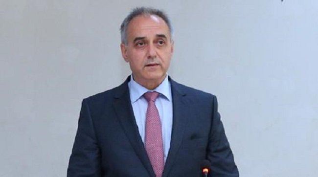 Binəqədi icra başçısının müavini Hacıbaba Babayev ev tikintisinə icazə versədə yerində obyekt tikilir? -Video