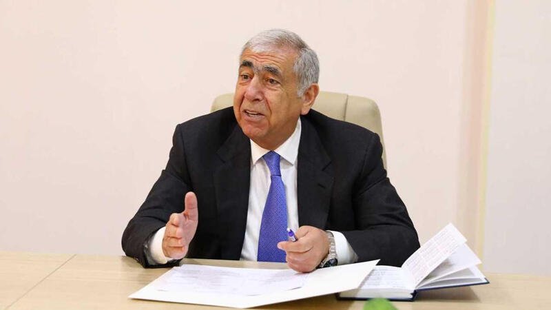 Saleh Məmmədov idarə rəisini işdən çıxardı