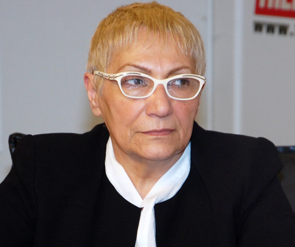 Rüfət Zamanovun işçisi Fətulla Mustafayev işçilərdən niyə pul yığır?