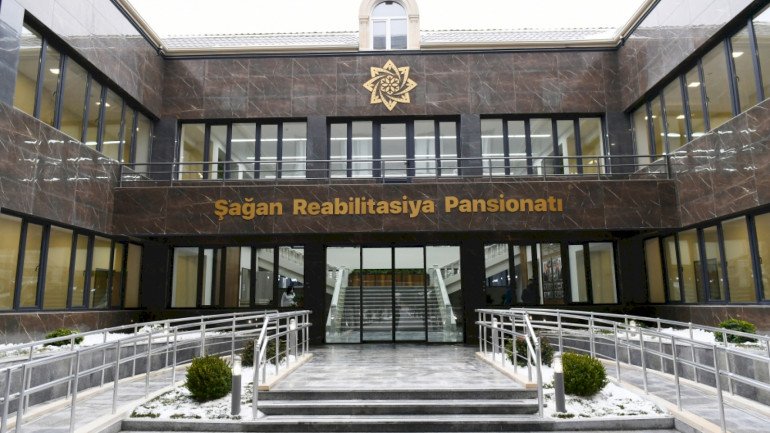 "Guya müalicəyə getmişdim... əsəb keçirib ger döndüm..." - NARAZILIQ VAR...