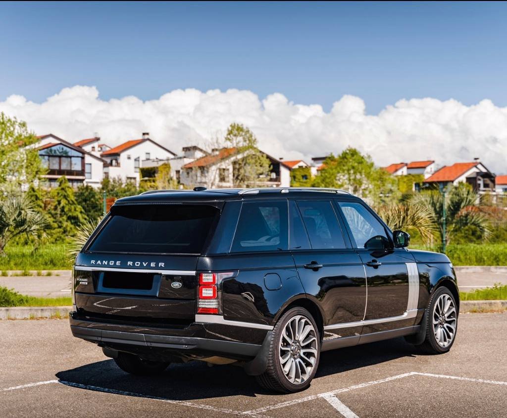 10-OL-016 dövlət nişanlı “Rang Rover”in sahibi Xankəndində olay yaratdı