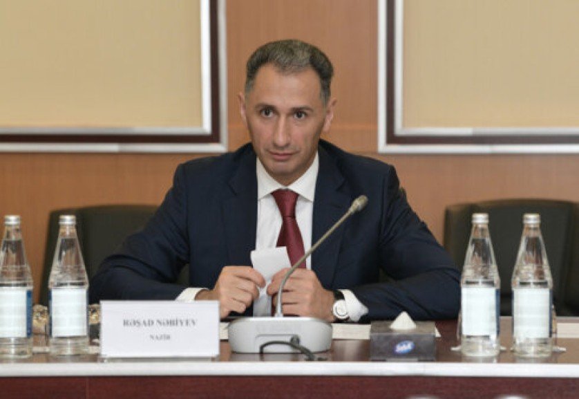 Nəbiyev nə bilsin "Azparkıng"in pulu hara gedir - Bu sualın cavabı yoxdur