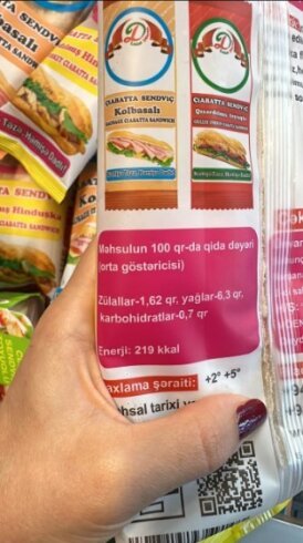“Ləzzət Dünyası”nın sendviçlərində saxta məlumat – Foto