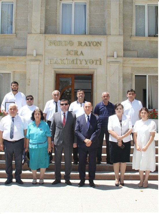 Vidadi İsayevin sevimli kadrı niyə Bərdədən Yevlaxa “sürgün olunub\"? -...otağının işığı sönən kimi Zəfər Hacıyevi axtarır