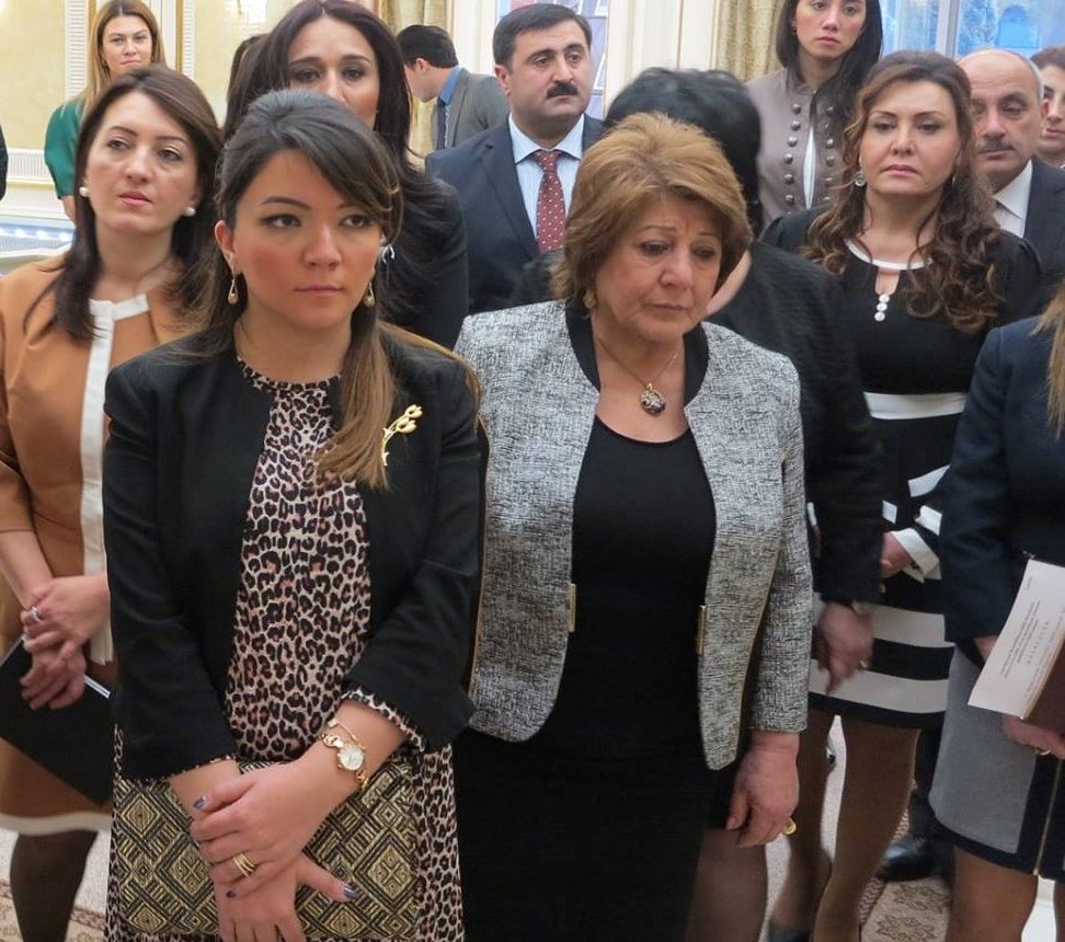 Tikiş fabrikindən QHT-lərin Şuşa qrantına açılan yollar -Daha bir rəfiqəbazlıq nümunəsi!/FOTOLAR