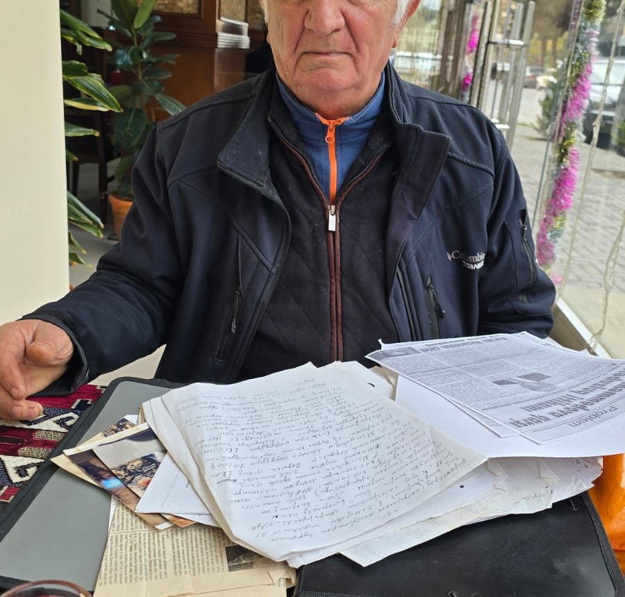 “Ziya Məmmədovun akademik qardaşı Elton Məmmədov mənə 67 min manat “atıb”” – Qarabağ əlili
