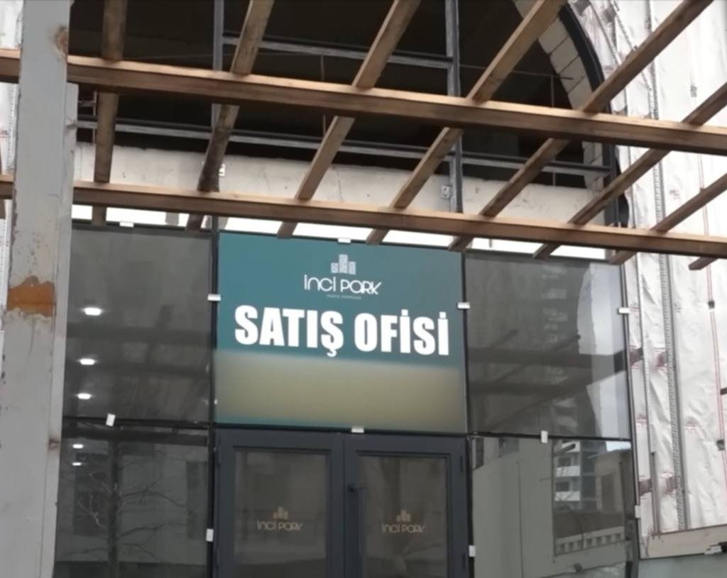 “İnci Park”ın tikintisinə görə sakinlərin həyat və sağlamlığı üçün təhlükəli vəziyyət yaranıb-Video