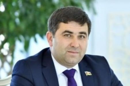 İmişlidə qalmaqallı məktəb direktorunu deputat niyə müdafiə edir? – Qohumluq əlaqəsi
