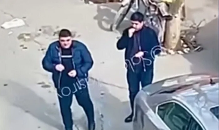Tum çırtlayaraq işçilərə əziyyət edənlər işdən çıxarıldı – Video