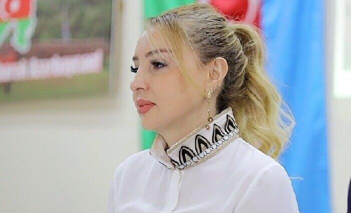 Xırdalanda 1 saylı orta məktəbdə nə baş verir? Məktəb direktoru pul yığımına başlayıb