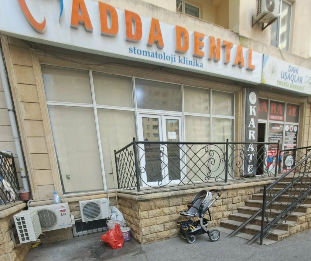 “Adda Dental” klinikasından şikayət: Həkim səhlənkarlığı baş verib?