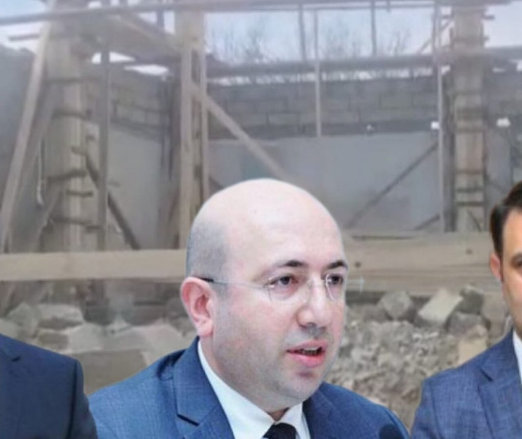 Binəqədi rayonunda bu qanunsuz tikintiyə hansı məmur icazə verib?