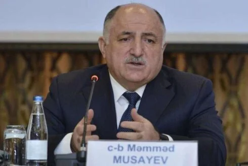 
“Aqrarkredit”lə “Azərinşaatservis” arasında milyonluq qalmaqal: Əmlaklar hara yoxa çıxıb?