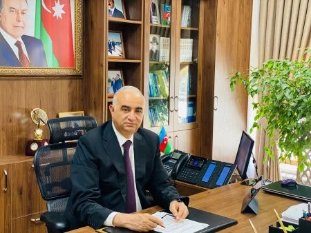 
Zakir Quliyev hansı xidmətlərinə görə 14 ildir Məzahir Əzizova Qusarda arxa durur