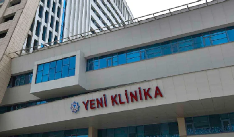 Yeni Klinikada Böyük qalmaqal: Bölmə müdiri məcburi işdən çıxarıldı – Vüqar Qurbanov “boynundan atıb”