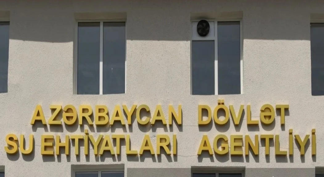 ADSEA-nın NƏZƏRİNƏ: 15 gündür evlər SU ALTINDADIR... - VİDEO