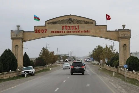 Füzuli Gigiyena və Epidemiologiya Mərkəzində dövlətin pulu belə “yuyulur”: Dövşan və qurbağa satandan mətbəə malları alınır?! -RÜSVAYÇILIQ
 