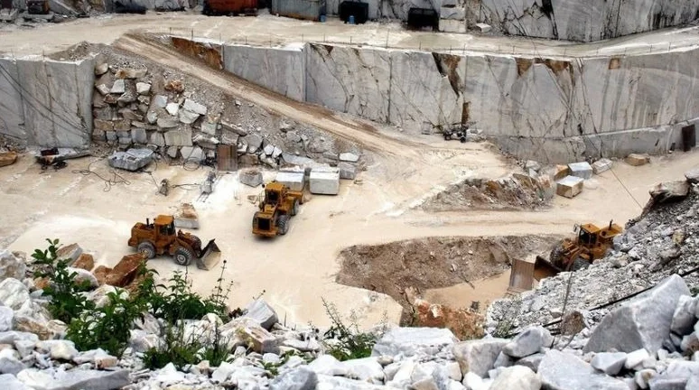 Karxanaçı Siyasətin DAŞDAN PUL ÇIXARMA SİYASƏTİ... - ÖZBAŞINA QALIBLAR...