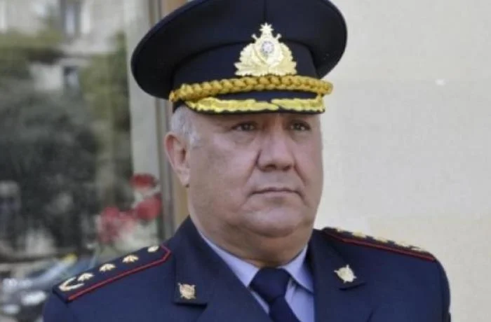 
Vaqif Əsədov jurnalistləri təbrik etdi — FOTO
